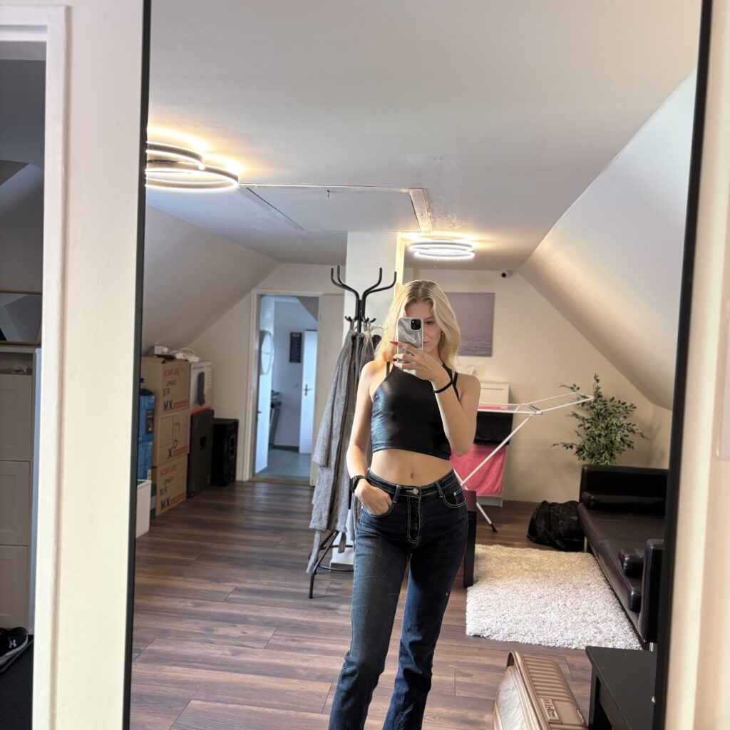 Jesie rose - Fotografie 4